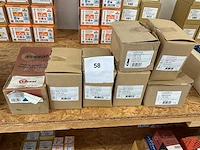 7 dozen houtbouten - afbeelding 1 van  6