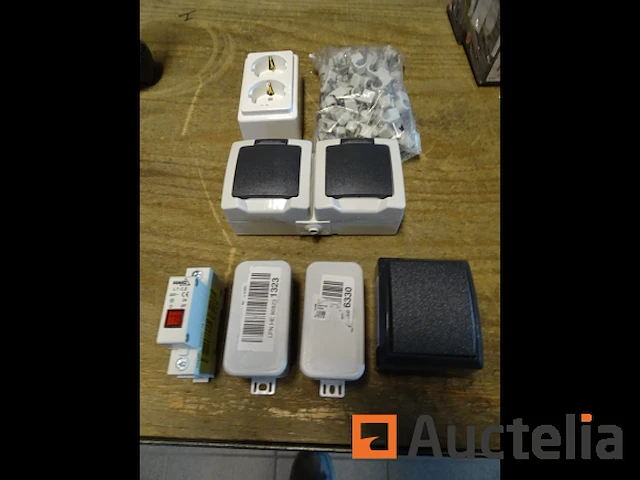 7 elektrische apparaten - afbeelding 1 van  8