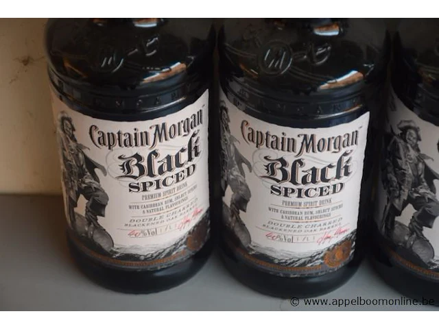 7 flessen à 1ltr rum captain morgan black spiced 40% - afbeelding 2 van  2