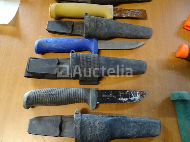 7 hultafors-messen, 1 moraknil-mes - afbeelding 3 van  7