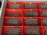 7-laden materiaalkast met inhoud - afbeelding 9 van  33