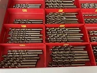 7-laden materiaalkast met inhoud - afbeelding 14 van  33