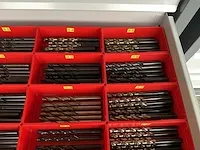 7-laden materiaalkast met inhoud - afbeelding 16 van  32