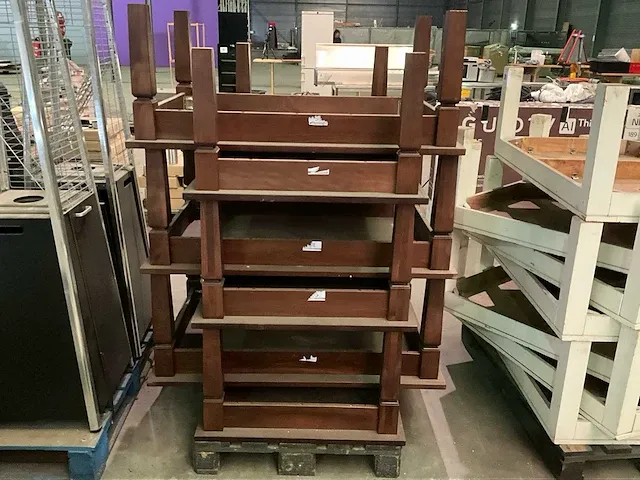 7 massief houten salontafels - afbeelding 3 van  3