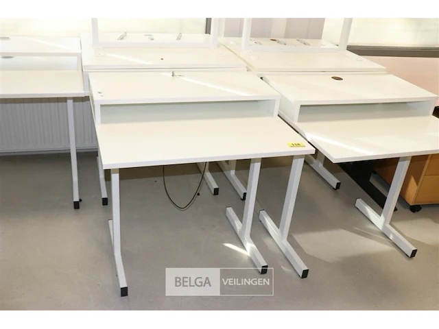 7 pc tafeltjes - afbeelding 1 van  2