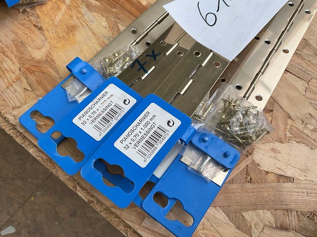 7 piano scharnieren - afbeelding 2 van  3