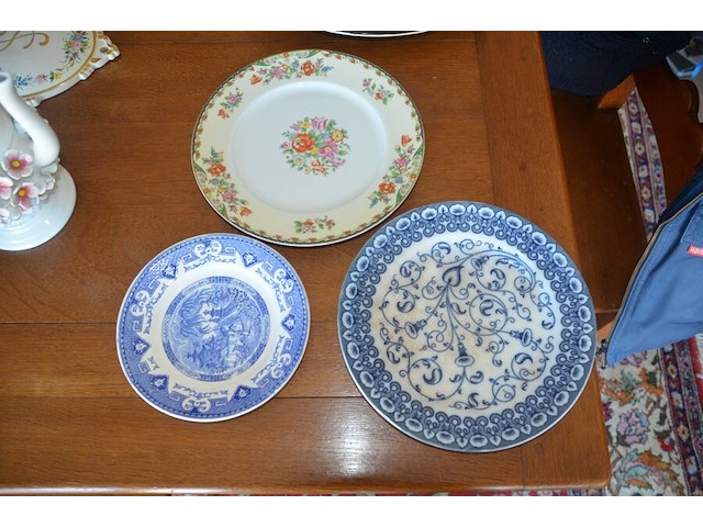 7 porseleinen borden diverse grootte - afbeelding 12 van  13