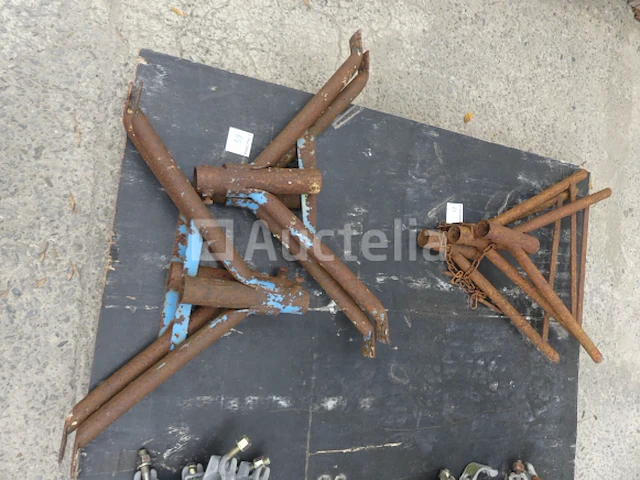 7 steiger voeten - afbeelding 1 van  4