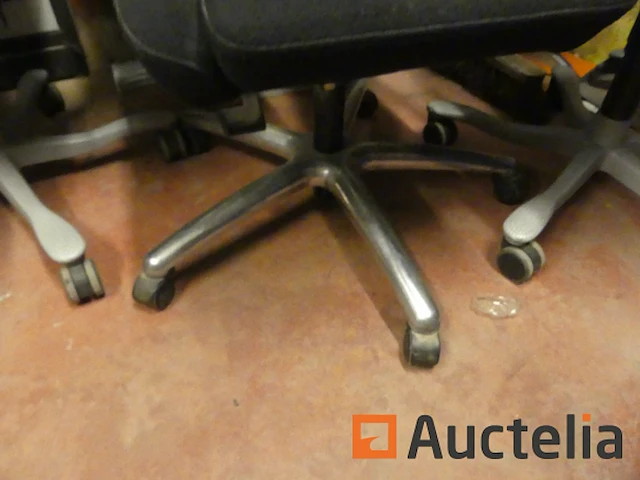 7 stoelen op wielen - afbeelding 10 van  26