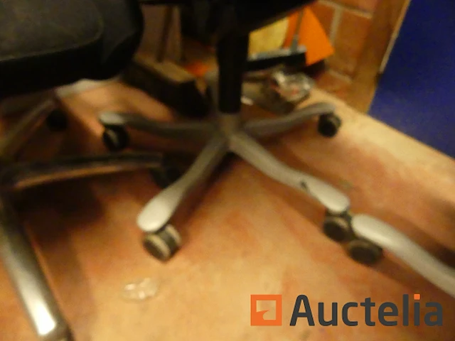 7 stoelen op wielen - afbeelding 15 van  26