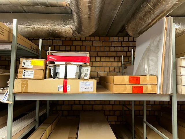 7 verlichtingsarmaturen - afbeelding 1 van  5