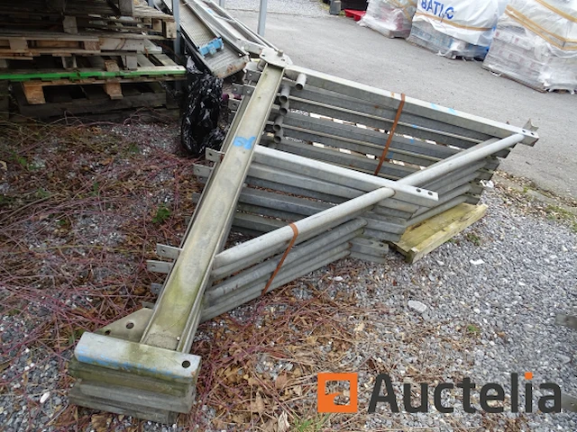 7 wandconsoles van 1m60 bij 1m83 - afbeelding 3 van  9