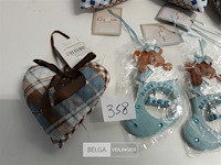 7 x hangdeco 4 x hartje stof 9 cm + 3 x baby first 10 cm - afbeelding 3 van  3