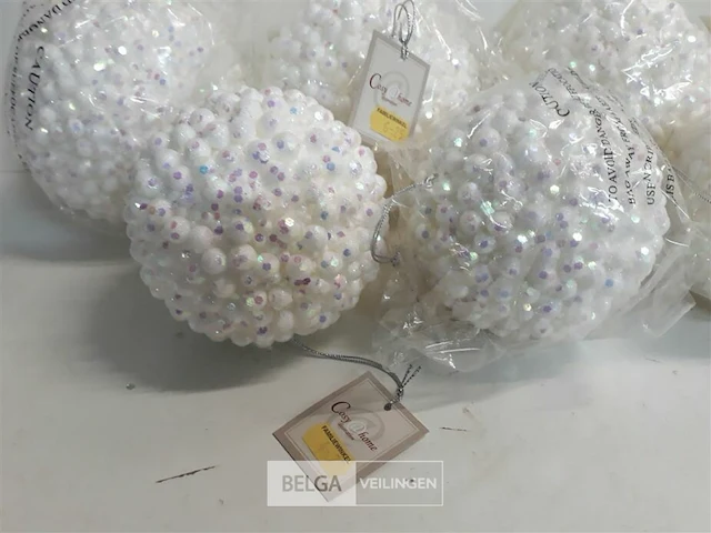 7 x kerstbal pvc wit met roze/paarse dotjes - afbeelding 3 van  3