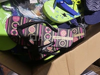 70 veelkleurige strandschoenen - afbeelding 6 van  7