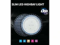 70 x highbay ufo 135w - slim design smd - waterdicht ip65 - koud wit 6500k - afbeelding 3 van  5