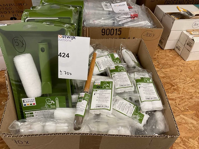 70 x schildersgereedschap voor houtbescherming - afbeelding 1 van  8