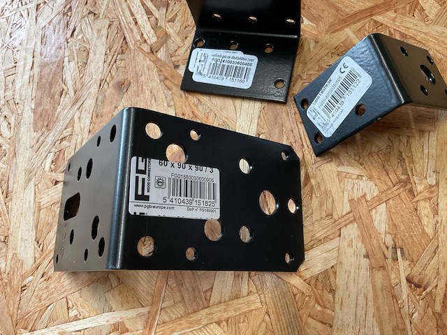 70 zwarte hoek verbinders - afbeelding 5 van  6