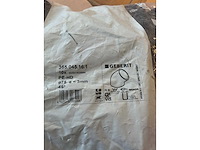 (+700st.) geberit grote partij onderdelen sanitair - afbeelding 3 van  7