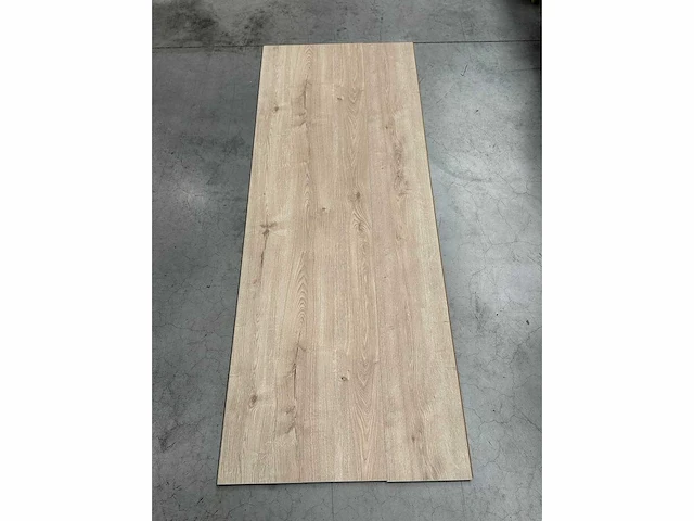 70,56 m2 laminaatvloer 12mm krono - afbeelding 1 van  3