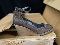 70x diverse schoenen - afbeelding 1 van  2