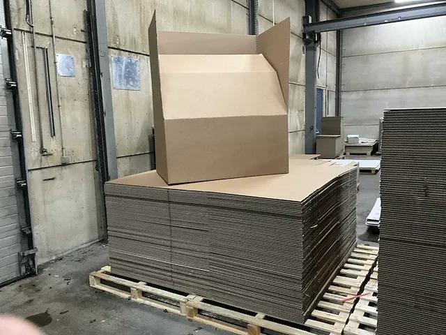 70x palletdozen 80x120x107 - afbeelding 4 van  5