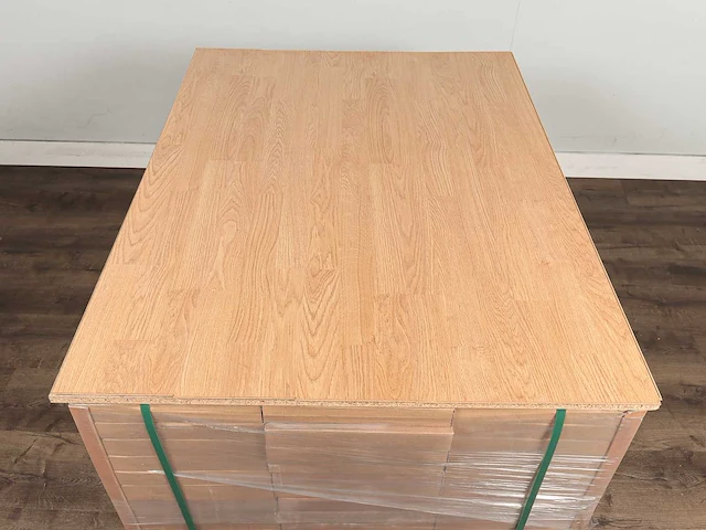 71 m2 laminaat plank - 1285 x 192 x 8 mm - afbeelding 3 van  4