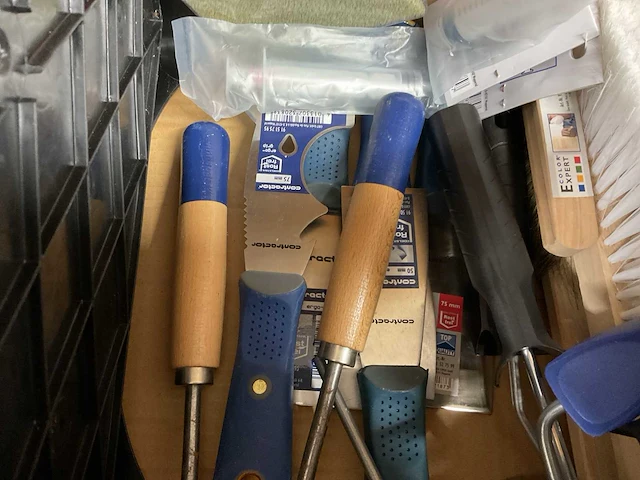 73 x schildersgereedschap - afbeelding 7 van  16