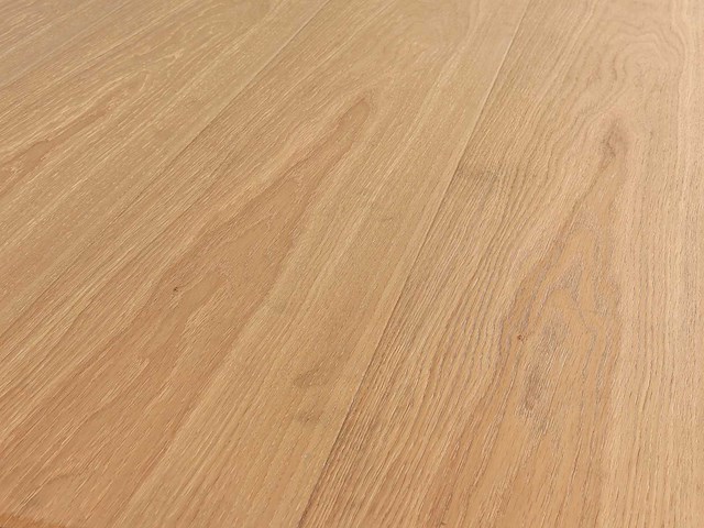 74 m2 parket eiken fineer berry alloc - 2410 x 241 x 10,1 mm - afbeelding 1 van  4