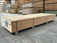 74,4 m² mdf 1,22 m breed 3,05 lang 1,8 cm dik - afbeelding 1 van  4