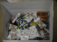 ±75 halloween attributen - afbeelding 1 van  9