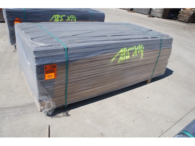 75,85 m² eiken planchetten 14mm - afbeelding 1 van  7