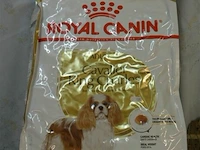 7,5kg royal canin adult cavelier - afbeelding 1 van  2