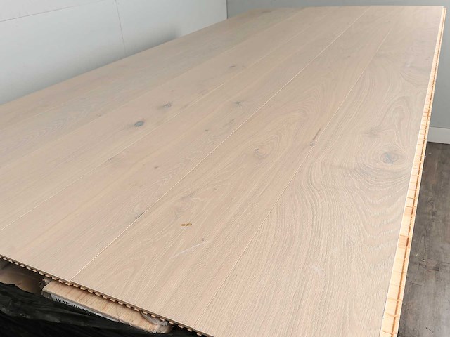 76 m2 parket eiken xl mutliplank - 2420 x 187 x 15 mm - afbeelding 3 van  4
