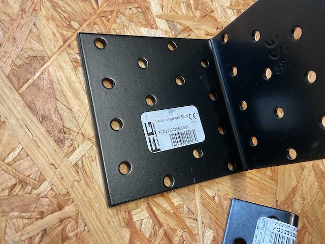 76 zwarte hoek verbinders - afbeelding 4 van  5