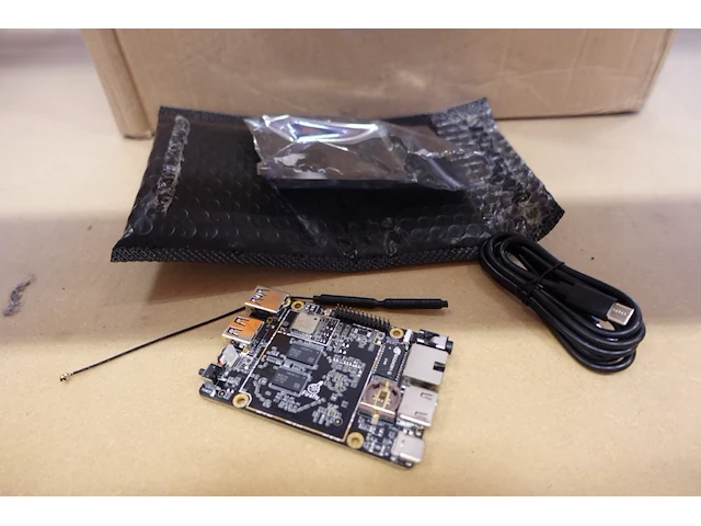 76x firefly cpu - afbeelding 1 van  2