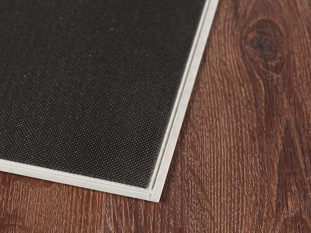 77 m2 pvc spc click plank met xps onderlaag - 1220 x 228 x 5 mm - afbeelding 4 van  4