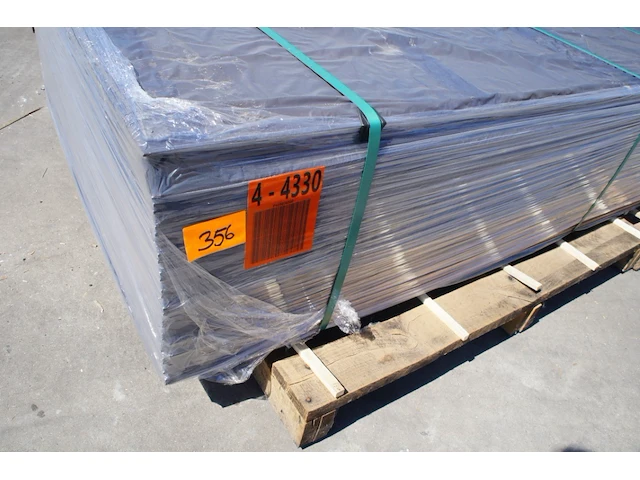 77,70 m² eiken planchetten 14mm - afbeelding 2 van  7