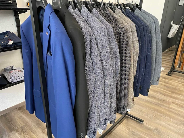 77x jasjes en colberts. diverse merken, modellen en maten - afbeelding 7 van  12