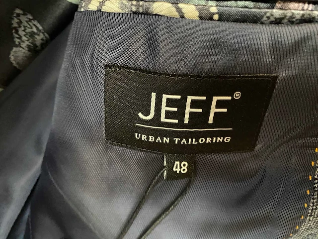 77x jasjes en colberts. diverse merken, modellen en maten - afbeelding 9 van  12