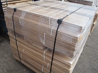 78,30 m² massief eiken visgraatparket 15mm - afbeelding 2 van  5