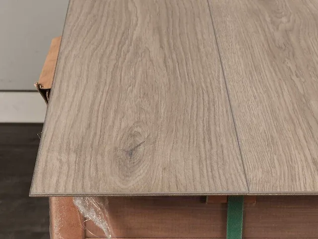 79 m2 krono laminaat - 1288 x 195 x 6+1 mm - afbeelding 2 van  4