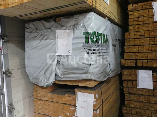 792 spar latten - afbeelding 1 van  2