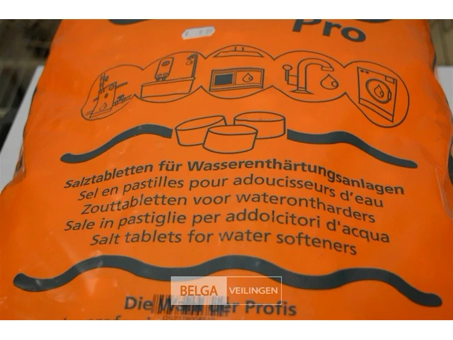 7x 25kg zouttabletten voor waterontharders - afbeelding 2 van  3