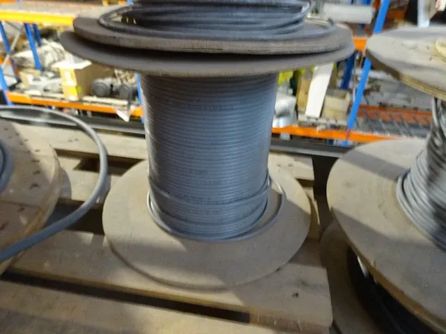 7x colli diverse elektriciteitskabel - afbeelding 4 van  8