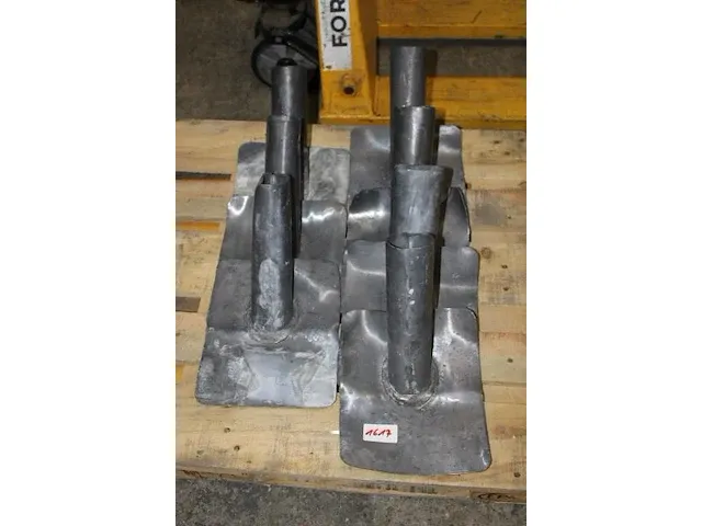 7x dakuitloop in lood/schuin/dia 80mm/33cm - afbeelding 1 van  1