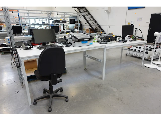 7x diverse tafels - afbeelding 5 van  7