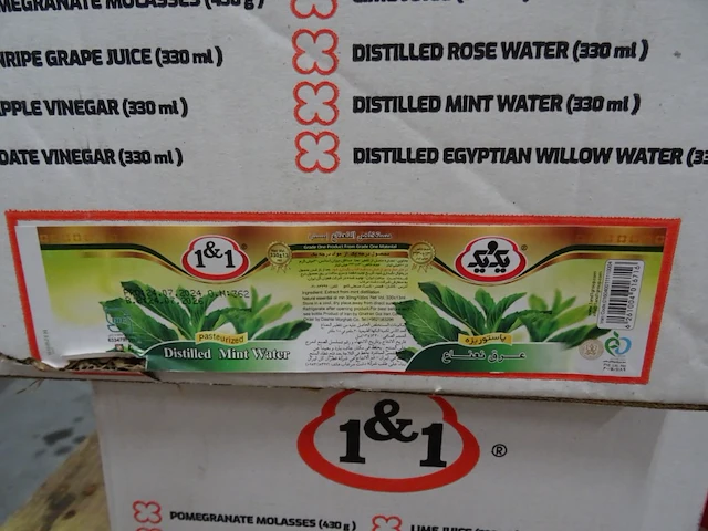 7x doos distilled water - afbeelding 5 van  6
