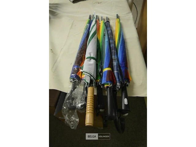 7x gekleurde stokparaplu's - afbeelding 1 van  3