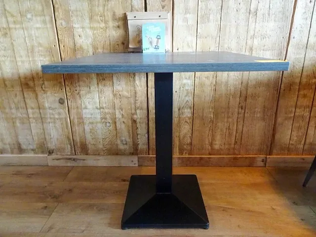 7x houten tafel - afbeelding 1 van  3
